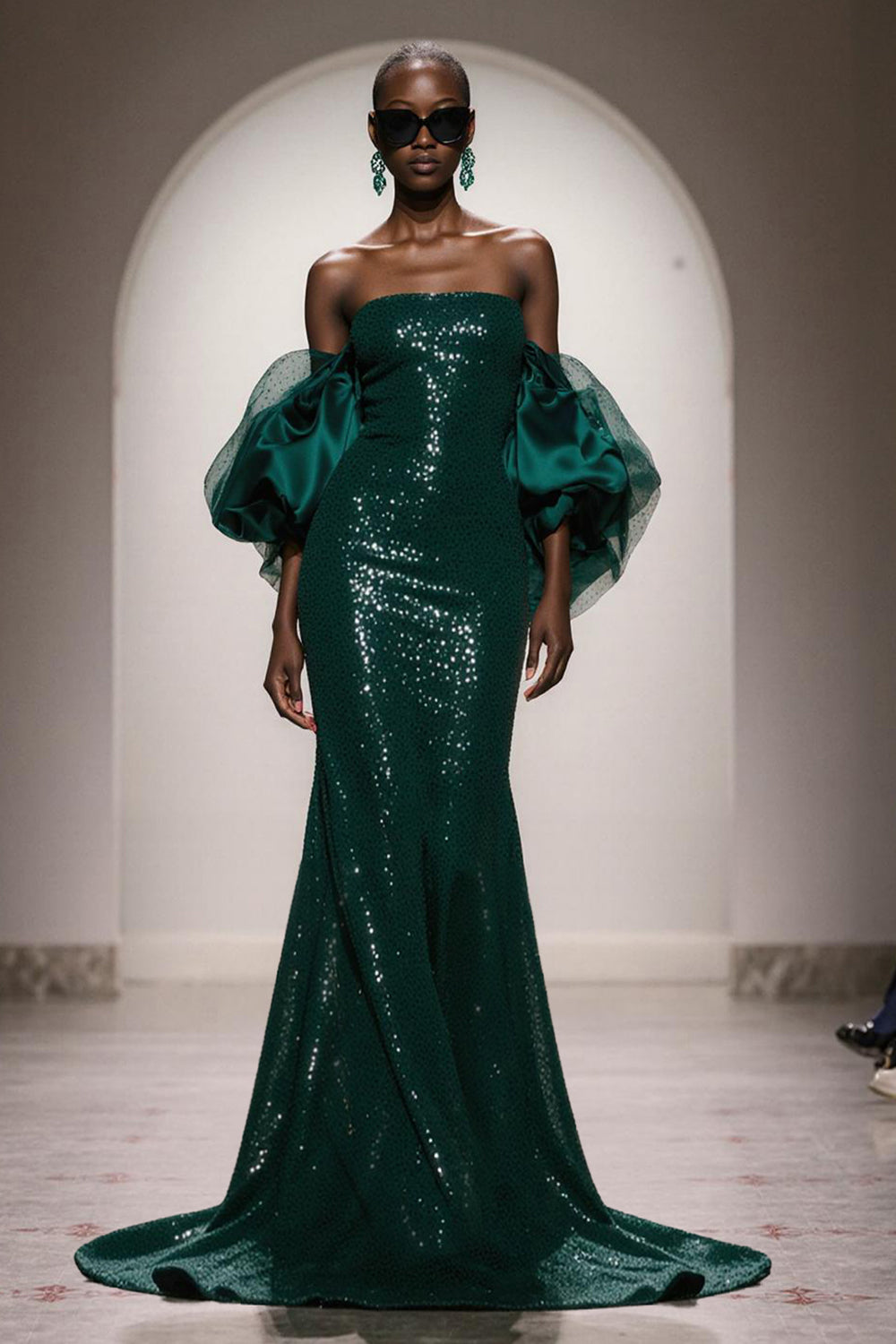 Sparkly Dark Green Strapless Mermaid Maxi Gala Dress With Puff Sleeves